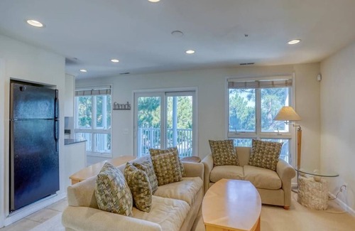 Bethany Beach House | Gorgeous Townhouse Walking Distance to Beach & Bay