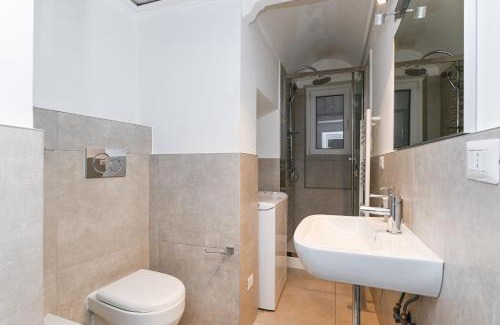 Trastevere Apartment | Gorgeous Trastevere loft on the river