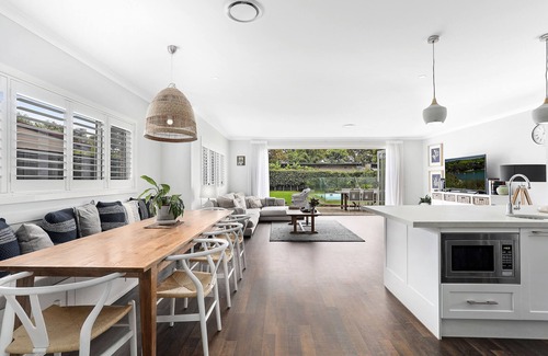 Rosebery House | Gorgeous two story Bungalow with pool , styled for a relaxed beachside holiday.