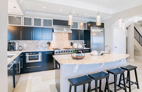 Orange Beach Condo | Gorgeous Two Story Penthouse Condo in Orange