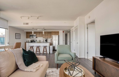 McLean Apartment | Gorgeous Tysons Corner 2BR w/Pool & Fire Pit, nr Mall, by Blueground