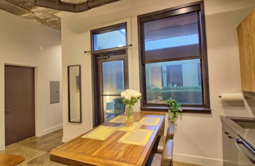 Midtown House | Gorgeous Ultramodern 2BR Loft + Patio