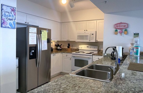 Panama City Beach Condo | Gorgeous View! Spacious Beachfront Condo@Emerald Beach Resort.