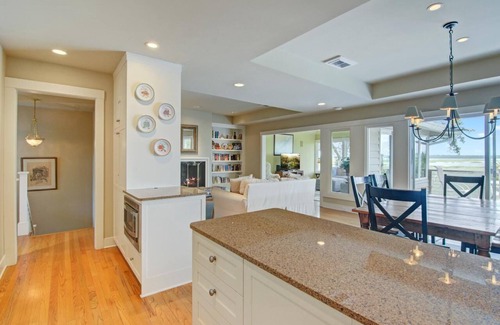 West Beach House | Gorgeous views! Charming home on the river