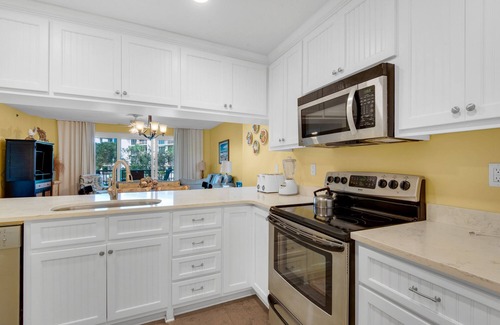 Rosemary Beach Condo | GORGEOUS VIEWS! ~ REMODELED UNIT! ~ FREE BEACH SETUP! ~ HIGH POINTE RESORT!