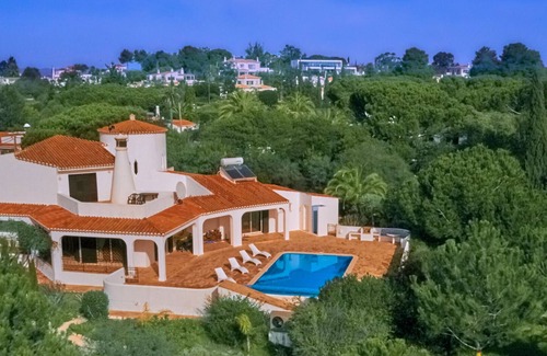 Carvoeiro Villa | Gorgeous villa ideally located with pool, ocean views, AirCo, great for families