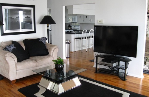 Normandy Beach House | Gorgeous Waterfront Home with Spectacular Views! Book Your Getaway Now!