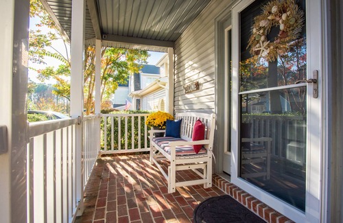 Ocean Pines House | Gorgeous wired waterfront home with magnificent sunset views. Kayaks included.