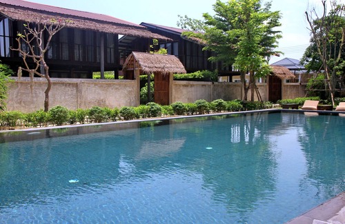 Hin Lek Fai Villa | Gorgeous with unique cozy teak wood villa, north east stylish with nature .
