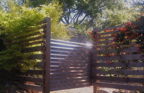 Zilker House | Gorgeous Zilker Guesthouse + Stunning Garden + Private Patio