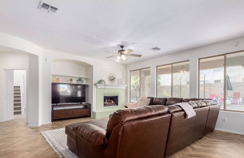 Pinal County House | ⚡️Gorgeously remodeled property with fantastic heated pool!!