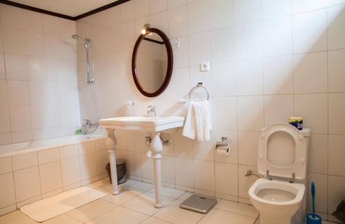 Musanze Hotel | Gorillas Volcanoes Hotel