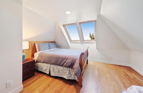 Cloverdale House | Gorman Beach House