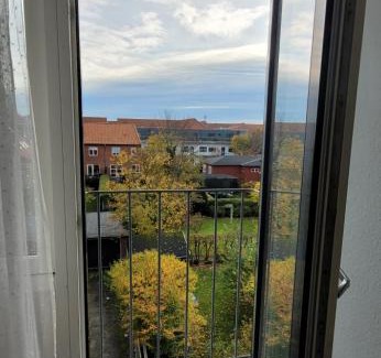 Esbjerg Apartment | Gormsgade 96. 3. dør 12 (id.033)