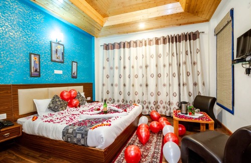 Jagatsukh Hotel | Goroomgo Aplin Retreat Manali