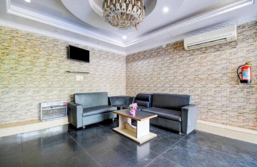 Bhubaneshwar Hotel | Goroomgo Blue Royal Bhubaneswar