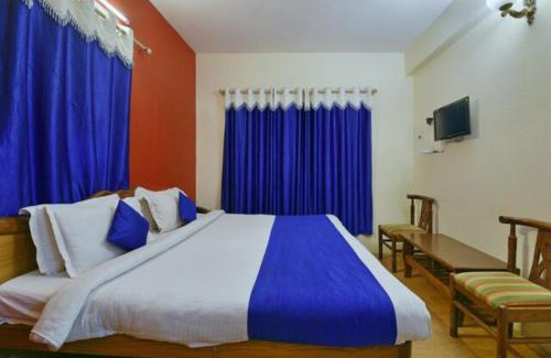 Nainital Hotel | Goroomgo Chinar Lake View Mall Road Nainital - Near Bus Stand - Prime Location with Spacious Room Quality - Best Seller