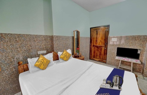 Bhadrak Hotel | Goroomgo Gate Way Bhadrak Bhubaneswar