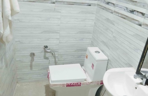 Hisar Hotel | Goroomgo Gaurav Regency Hisar