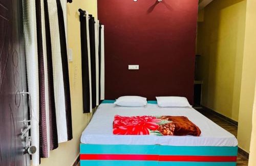 Rudraprayag Hotel | Goroomgo Giris Alay Homestay Uttarakhand