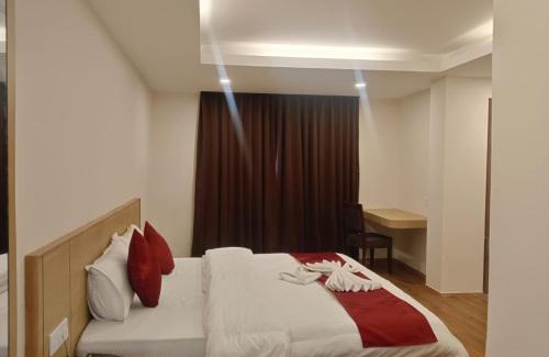 Gangtok Hotel | Goroomgo Hotel Kings Palace Near Mt Park - Restaurant & Parking - Prime Location - Luxury and Spacious Room with Newly Renovated - Best Hotel in Gangtok