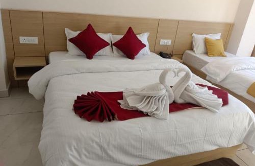 Gangtok Hotel | Goroomgo Hotel Kings Palace Near Mt Park - Restaurant & Parking - Prime Location - Luxury and Spacious Room with Newly Renovated - Best Hotel in Gangtok