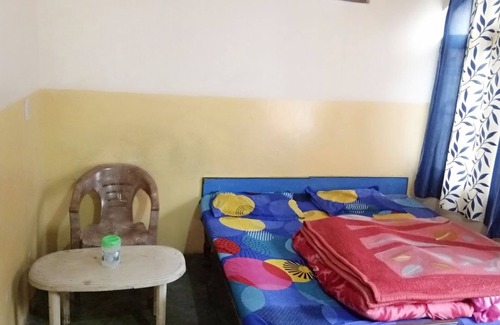 Uttarkashi Hotel | Goroomgo Hotel Nain Karan Uttarkashi