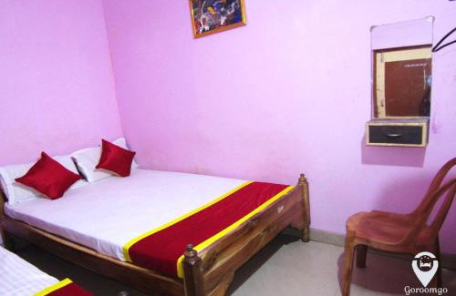 Puri Hotel | Goroomgo Hotel Star Lodge-Near Temple-Best Choice of Travellers