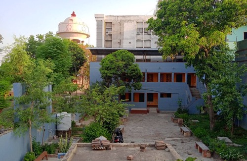 Rajgir Hotel | Goroomgo Kameshwar Bhawan Rajgir