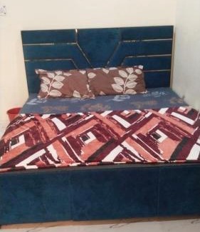 Mathura Hotel | Goroomgo Kunj Residency Mathura Near Bus Stand - Parking Facility & Restrurant