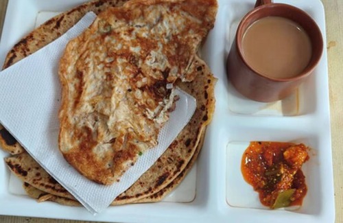 Kolkata Hotel | Goroomgo M M Guest House Howrah Kolkata