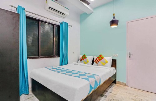 Kolkata Hotel | Goroomgo M M Howrah Maidan Home Stay Kolkata