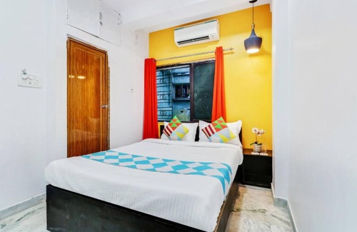 Kolkata Hotel | Goroomgo M M Howrah Maidan Home Stay Kolkata