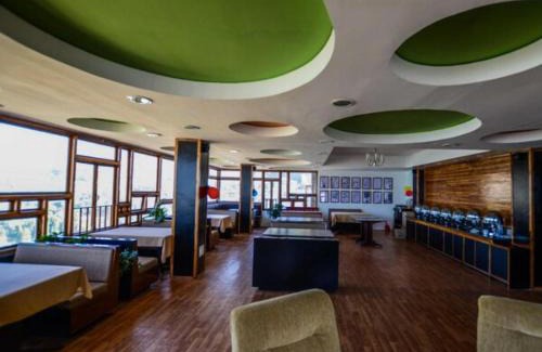 Gangtok Hotel | Goroomgo Mist Tree Mountain Gangtok