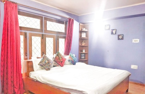 Nainital Hotel | Goroomgo Sai Sadan Cottage Nainital