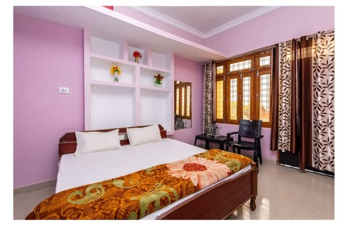 Orchha Hotel | Goroomgo Shree Ram Homestay Niwari