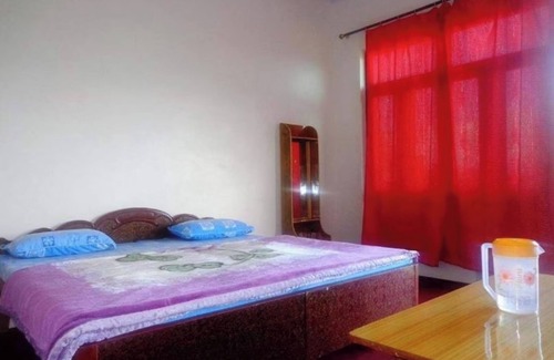 Kausani Hotel | Goroomgo Snow View Guest House Kausani
