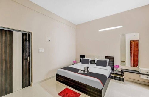 Bhubaneshwar Hotel | Goroomgo Sri Krishna Palace Bhubaneswar