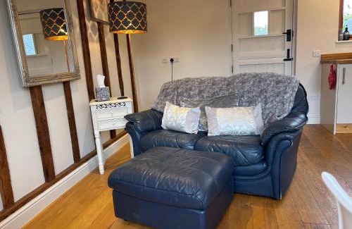 Halstead House | Gosfield Cartlodge Retreat