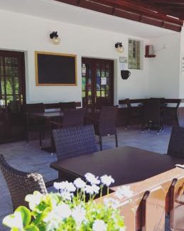 Bovec House | Gostišče Hedvika