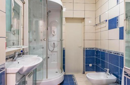 Oktyabrskiy rayon Hotel | Гостиница Большой Урал