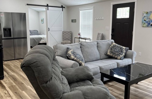 Geneva-on-the-Lake House | GOTL Lakeview Lagoon Ranch- Sunset Vacation Rentals