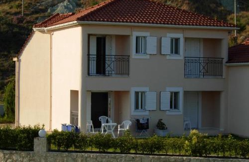 Kefalonia Apartment | Gouna's Aparts