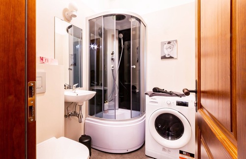 Centrs Apartment | Gourmet Storie's AP 68sqm Renovated Free parking