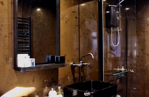 St. Florence Bed & Breakfast | Gower View Luxury Bed & Breakfast