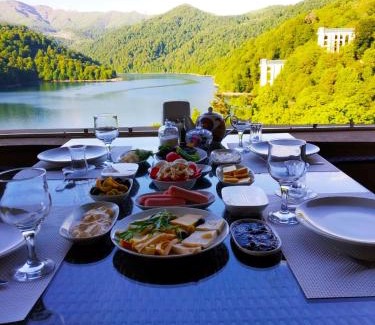 Goygol Hotel | Goy Gol Lake Resort