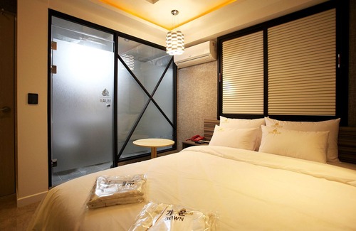 Goyang Hotel | Goyang Raum