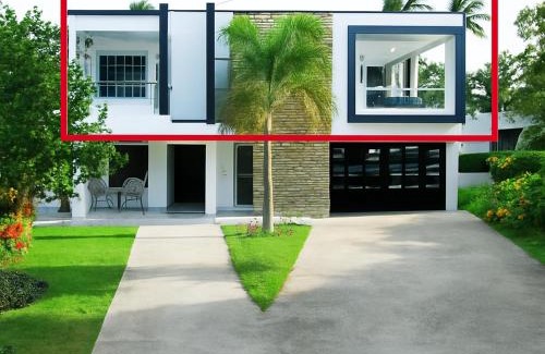 Santiago Province Villa | GP-ModernOasis