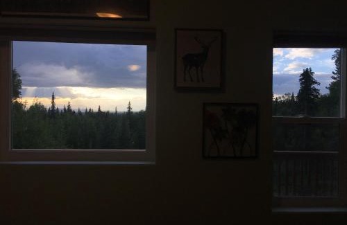 Talkeetna Bed & Breakfast | Grace and Bill's Freedom Hills B&B