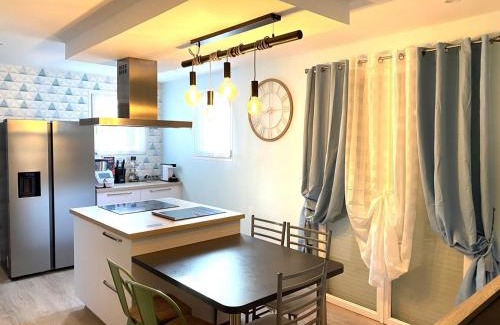 Douzy House | Grace